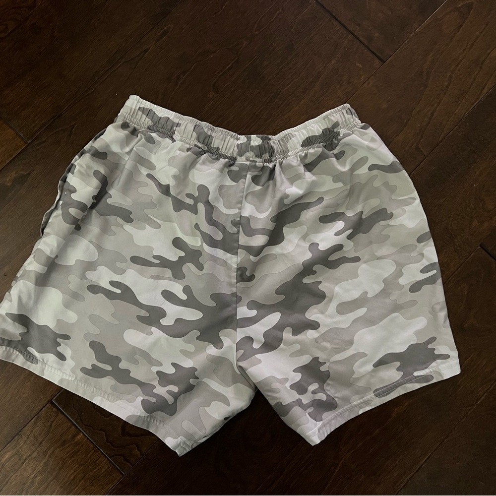 Gymshark ARRIVAL 5" Shorts Light Grey Camo